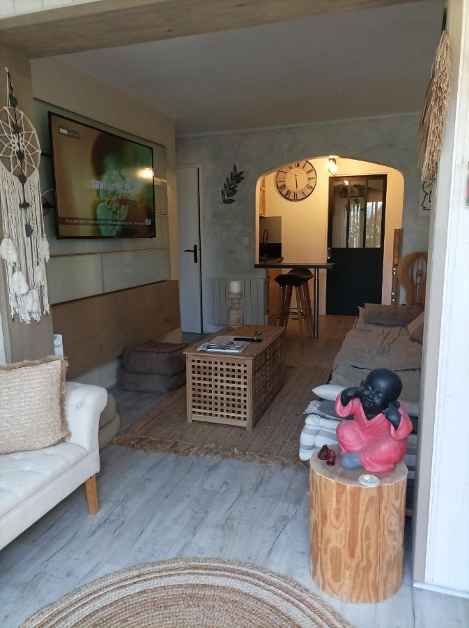 Escapade Cocooning Residence Avec Piscine/Tennis Fréjus Εξωτερικό φωτογραφία
