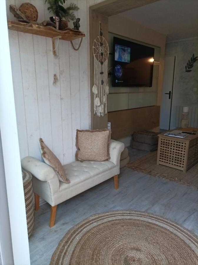 Escapade Cocooning Residence Avec Piscine/Tennis Fréjus Εξωτερικό φωτογραφία