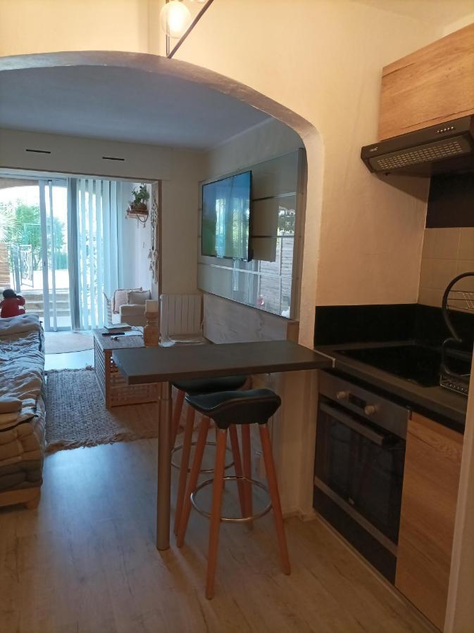 Escapade Cocooning Residence Avec Piscine/Tennis Fréjus Εξωτερικό φωτογραφία