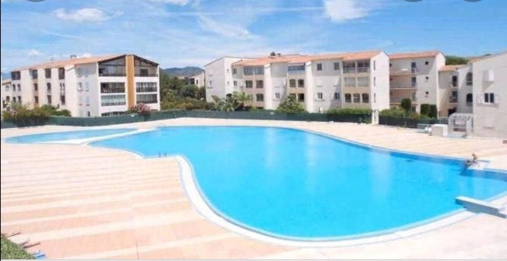 Escapade Cocooning Residence Avec Piscine/Tennis Fréjus Εξωτερικό φωτογραφία
